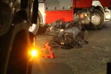 Wypadek na ul. Gajowickiej we Wrocławiu. Poturbowany motocyklista trzy godziny czekał na pomoc! [ZDJĘCIA]