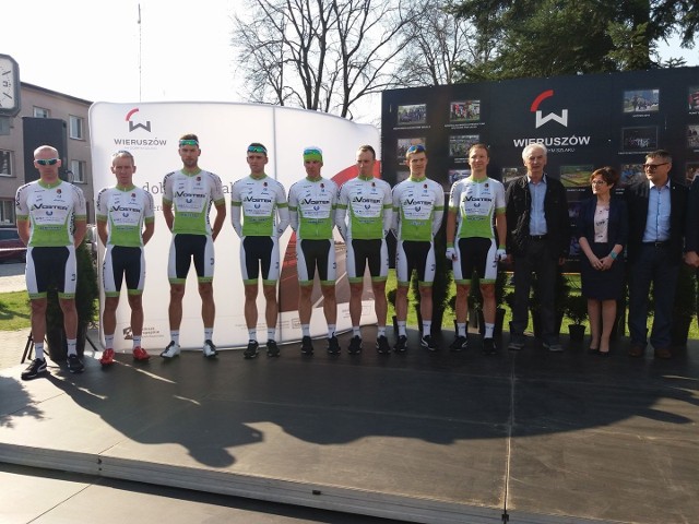 Grupa kolarska Voster Uniwheels Team ze Stalowej Woli ma za sobą udany weekend startowy.