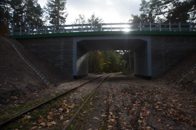 We wtorek 31 października miasto zakończyło realizację inwestycji obejmującej remont  wiaduktu na ul. Koszarowej (dawna Zubrzyckiego).