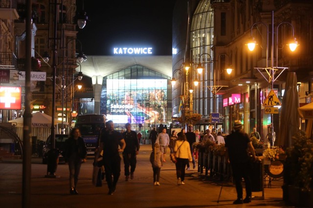 Katowice wieczorową porą
