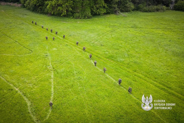 Ćwiczenia żołnierzy 91 batalionu lekkiej piechoty ze Zgierza w Bieszczadach.