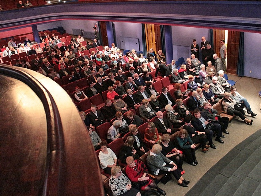 "Twoje pocałunki Mołtowa" Teatru IMKA w Grudziądzu...