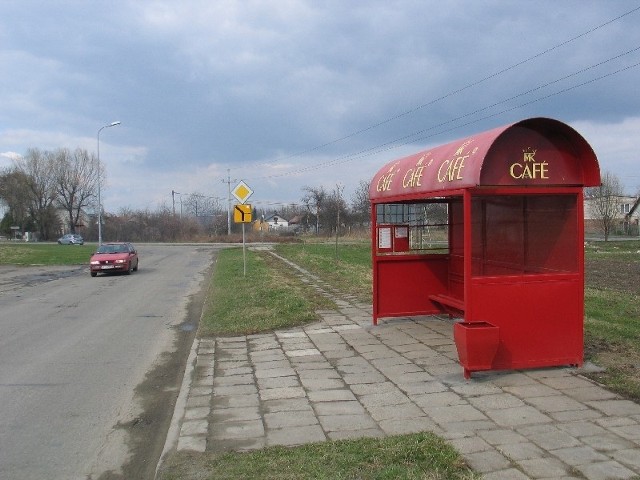 Na przystanku na ul. Sieleckiej w Przemyślu kilka dni temu pojawiła się wiata.