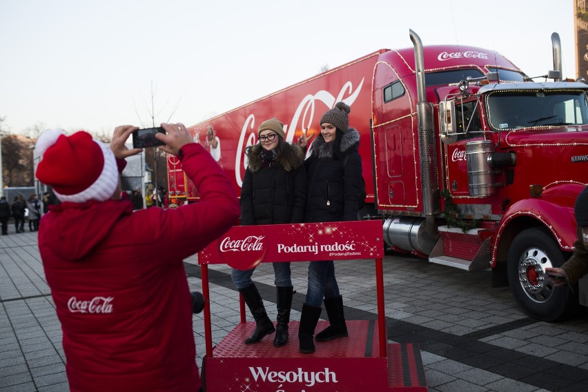 Świąteczna trasa ciężarówek Coca-Coli 2017. Konwój odwiedzi...