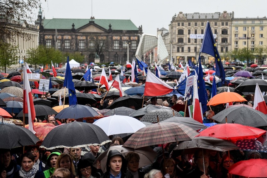 KOD manifestował w obronie wolności