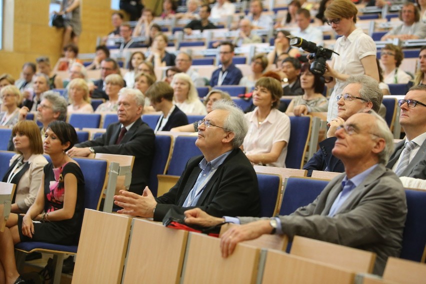 VI Światowy Kongresu Polonistów rozpoczął się na Wydziale...