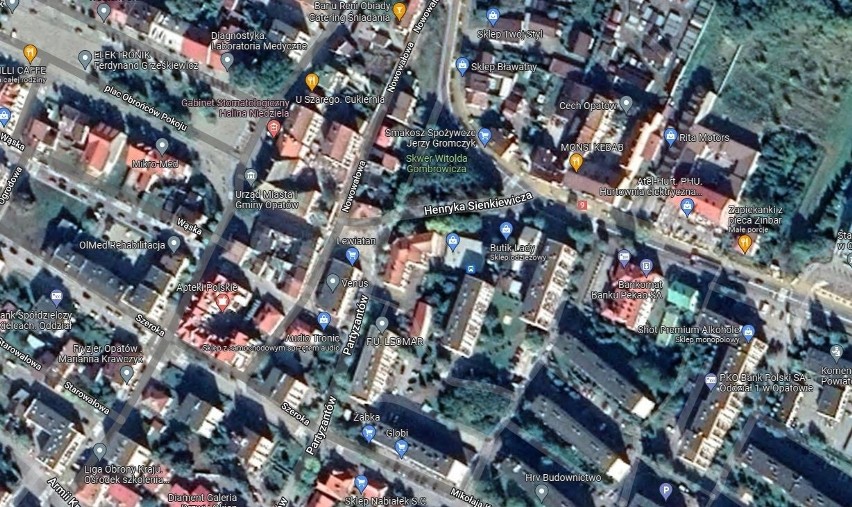 Ulica Sienkiewicza, niedaleko ulicy Partyzantów (przejście...
