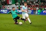 Ekstraklasa wróci w maju, ale z surowymi restrykcjami organizacyjnymi?