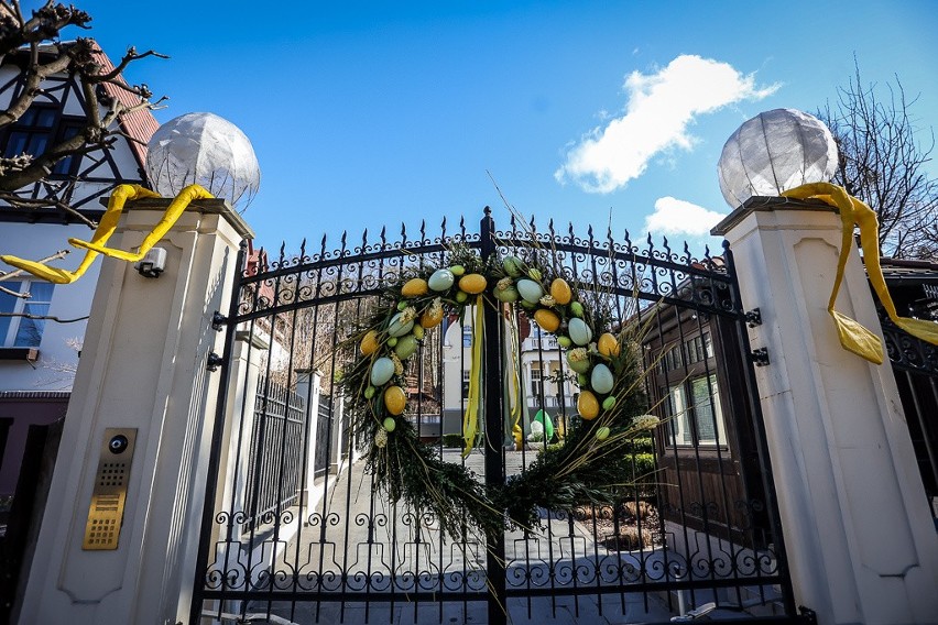 Willa we Wrzeszczu znów cieszy oko! Tym razem wielkanocnymi dekoracjami 