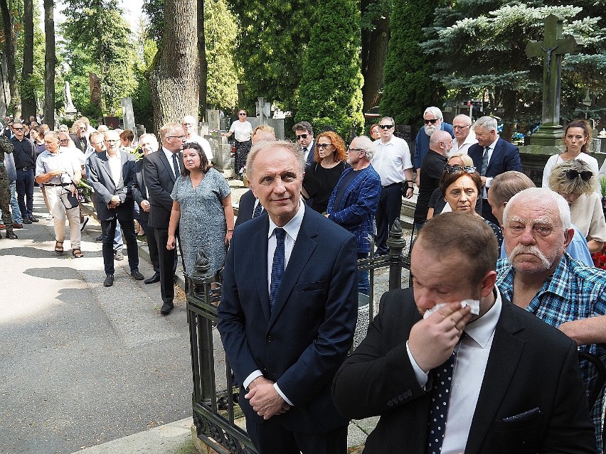 Pogrzeb mecenasa Rafała Kasprzyka. Został pośmiertnie odznaczony