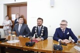 Pierwsza sesja Rady Miasta Katowice IX kadencji. Prezydent Marcin Krupa oraz radni złożyli ślubowanie i wybrali przewodniczącego