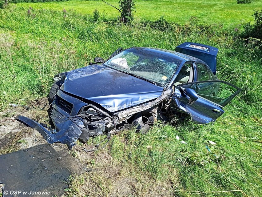 Kumiała. Wypadek na DK 8. Czołowe zderzenie volvo z citroenem. Sześć osób rannych [ZDJĘCIA]