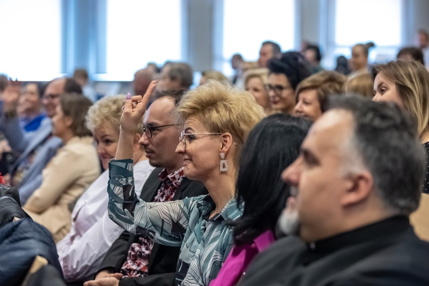 Laureaci naszego plebiscytu Nauczyciel na medal. Oto...