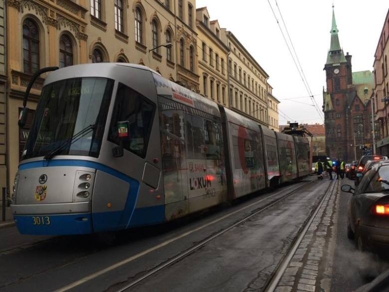 Wrocław: Tramwaje jeżdżą już ul. Krupniczą. Wiosną ma tam ruszyć przebudowa 