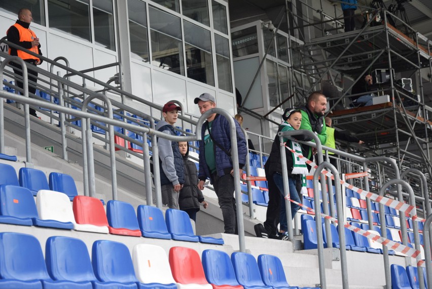 Kibice Radomiaka zapełnili cały stadion. Byłeś na meczu Radomiak - Termalika Nieciecza? Znajdź się na zdjęciach!