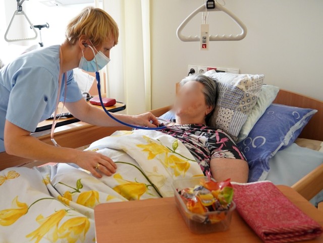 Od 1 lipca w Tarnowie rozpoczęło działalność pierwsze stacjonarne hospicjum. Placówka została uruchomiona na drugim piętrze Mościckiego Centrum Medycznego, obok funkcjonującego Zakładu Opiekuńczo Leczniczego