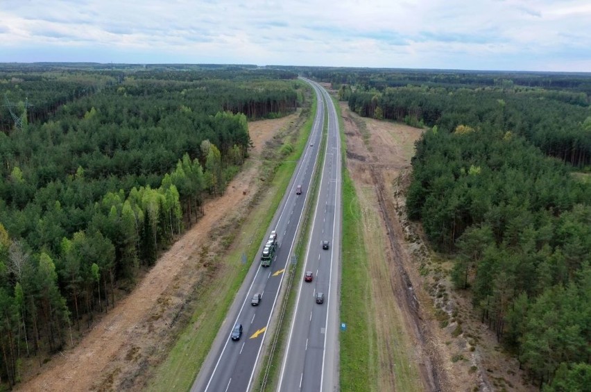 Tak obecnie wygląda plac budowy autostrady A1 od Częstochowy...