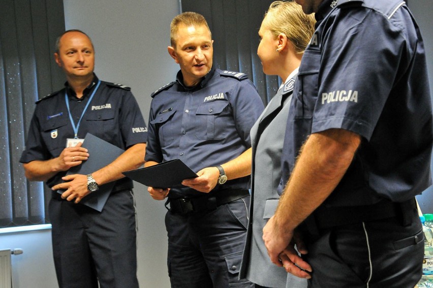 Dwoje gorzowskich policjantów – prywatnie małżeństwo –...