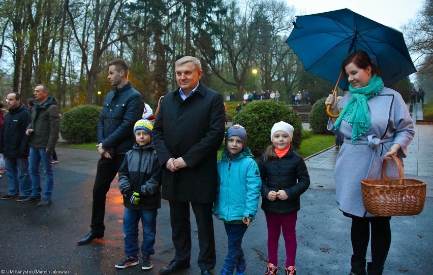 Planty - kolorowa fontanna od lat cieszy białostoczan i...