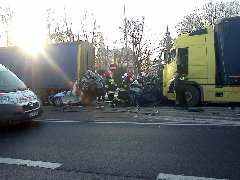 Zdjęcie z miejsca tragedii nadesłane przez Internautę.