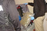 Toruń. Narkotyki za 150 tys. złotych trzymał w walizce i szafie