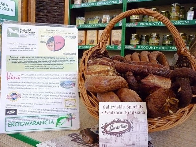 Żywność z Podkarpacia jest także oferowana na  targach i wystawach żywności ekologicznej w kraju i za granicą.