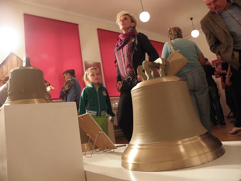Kolekcja dzwonków w Chabsku 
