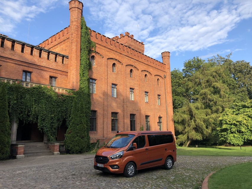 Na naszym rynku debiutuje Ford Transit Custom Nugget będący...