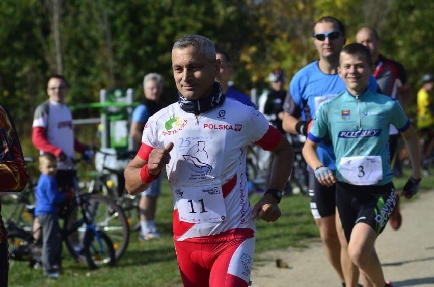 Duatlon Xdu 2014: Biegali i jeździli w Lasku Marcelińskim...