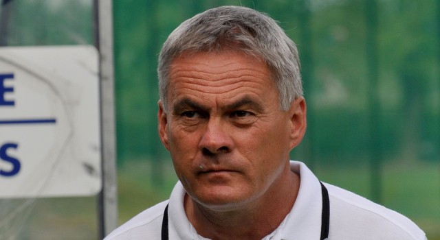 Trener Jacek Zieliński. 