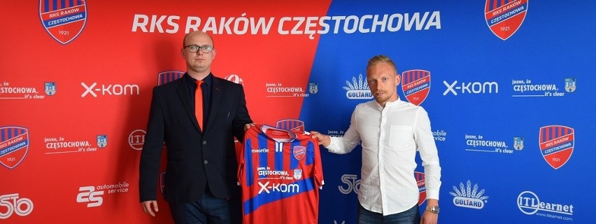 Hubert Tomalski, wychowanek Alitu Ożarów, zagrał z Koroną Kielce w PKO BP Ekstraklasie. "To było prawdziwe sreberko" - mówi Paweł Rybus