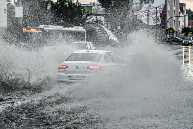 Jest druga skarga bydgoskich spółdzielni mieszkaniowych na uchwalę o pobieraniu opłat za odprowadzenie wód deszczowych