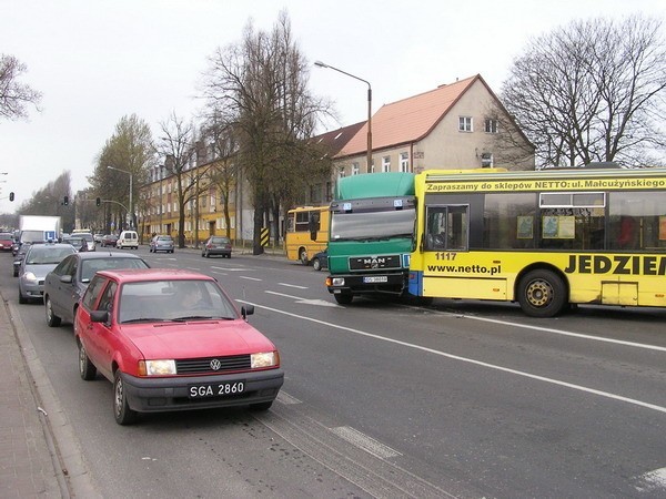 Do kolizji doszlo w sobote ok. godz. 10.30 na skrzyzowaniu...