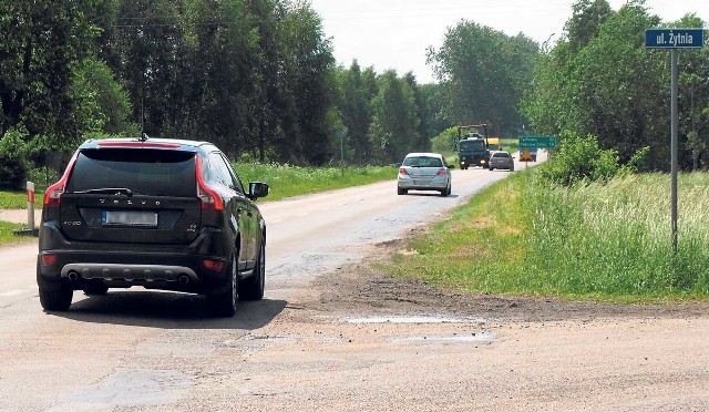 Ulica Połczyńska w Koszalinie to inwestycja za blisko 10 milionów złotych. Realizacja jest przewidziana do końca maja 2018 roku 