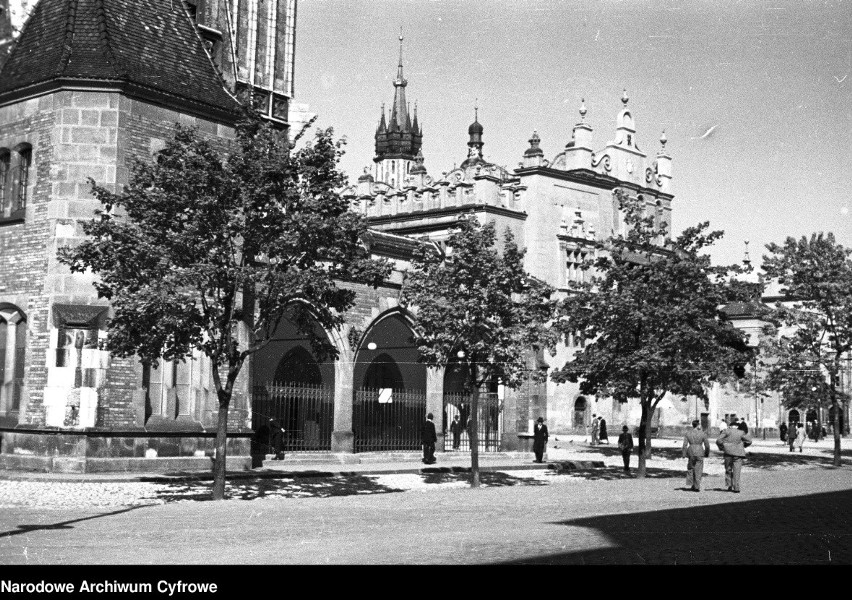 Kraków przed II wojną światową. Tak żyli krakowianie, zanim na świecie rozpętało się piekło. ARCHIWALNE ZDJĘCIA 