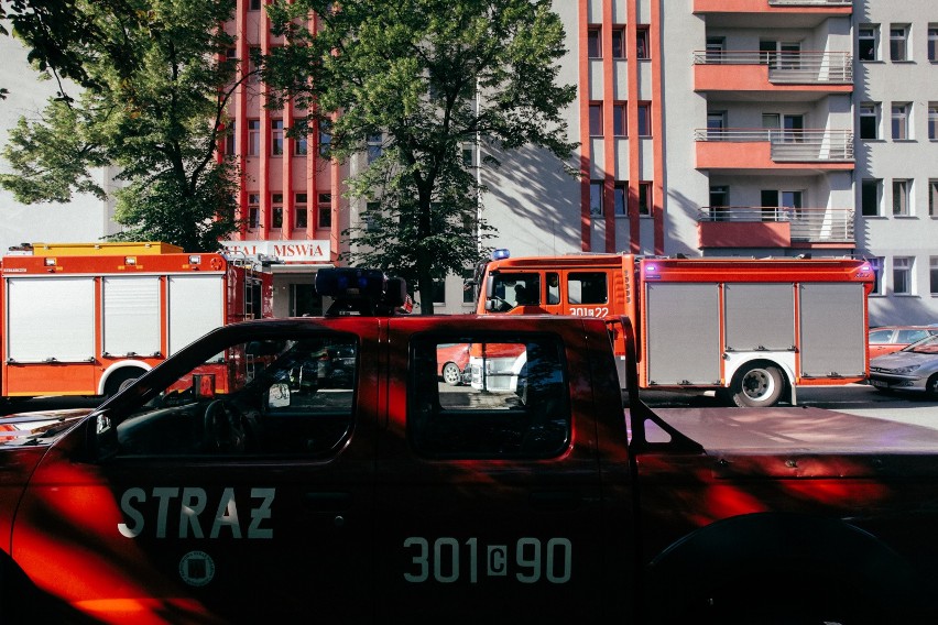 Pożar w szpitalu MSW w Bydgoszczy. Duże zadymienie w jednej z pracowni