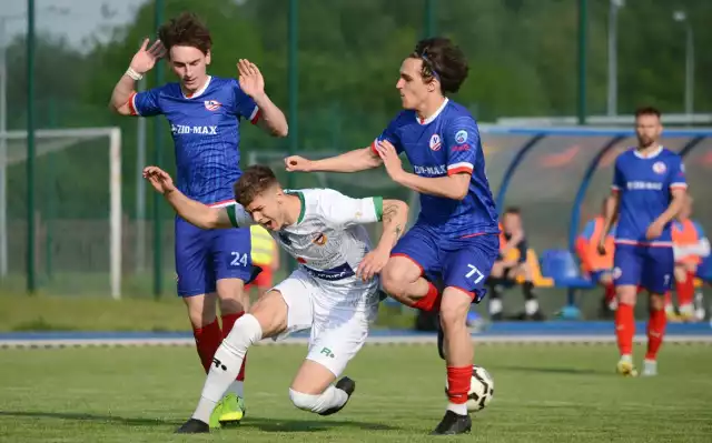 Star Starachowice wygrał z GKS Zio-Max Nowiny 6:3.