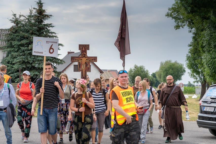 W ostatnich dniach pielgrzymi odwiedzili już m. in. Środę...