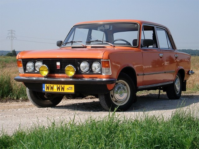 Podstawowym typem podwozia Fiata 125p był 4–drzwiowy sedan, ale produkowano też 5–drzwiowe kombi oraz 2–drzwiowego pick-upa.