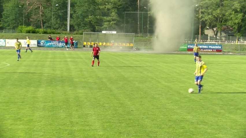 Trąba powietrzna na stadionie w Strzelcach Opolskich.