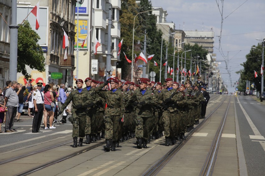 W Łodzi odbyły się obchody święta Wojska Polskiego 