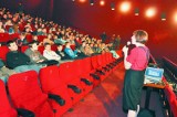 1200 uczniów przyjechało na lekcje do... kina