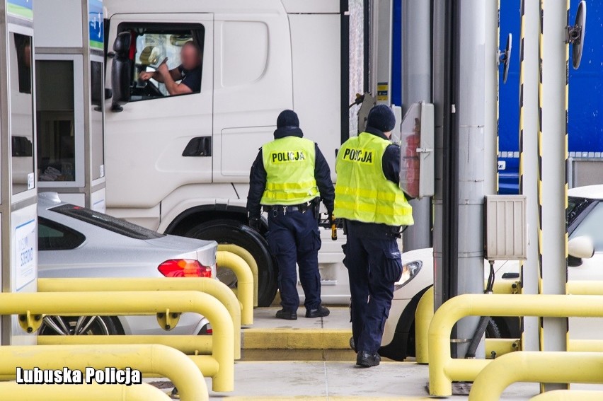W poniedziałek (25 marca) lubuscy policjanci kontrolowali...