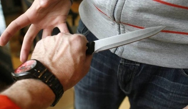 Rozboju z nożem w ręku Patryk W. dokonał w małej, spokojnej wsi Dulsk. Wyrok usłyszał 19 grudnia br. w Sądzie Okręgowym w Toruniu.