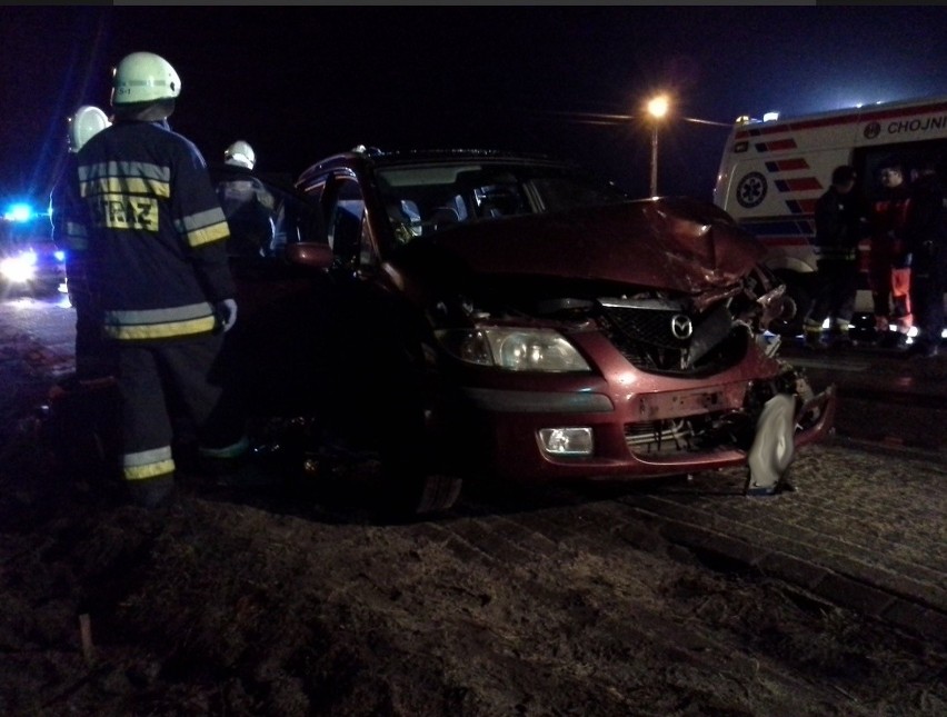 Dwie osoby trafiły do szpitala po wypadku w Zalesiu na...