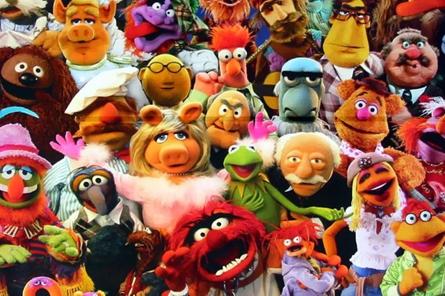 Muppety, na których wychowało się kilka pokoleń widzów, wracają na duży ekran. W Białymstoku film wyświetlany jest w kinie Forum. Bilety kosztują 13 zł, specjalny rodzinny (dla min. trzech osób) - 11 zł od osoby.