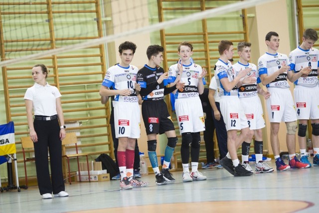 Młodzicy Radomskiego Centrum Siatkarskiego zajęli trzecie miejsce w turnieju półfinałowym mistrzostw Polski.