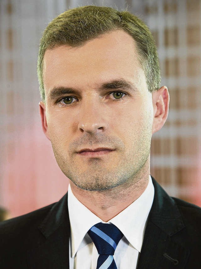 Jacek Kowalski, politolog