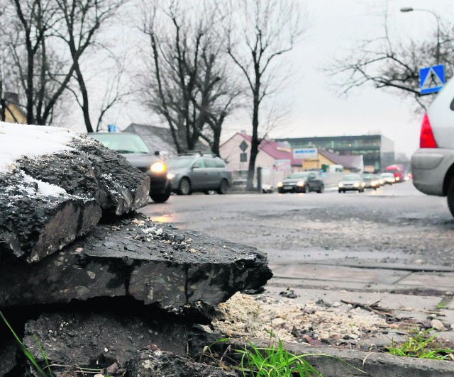 Skrzyżowanie ulic Dekerta i Kiełkowskiego