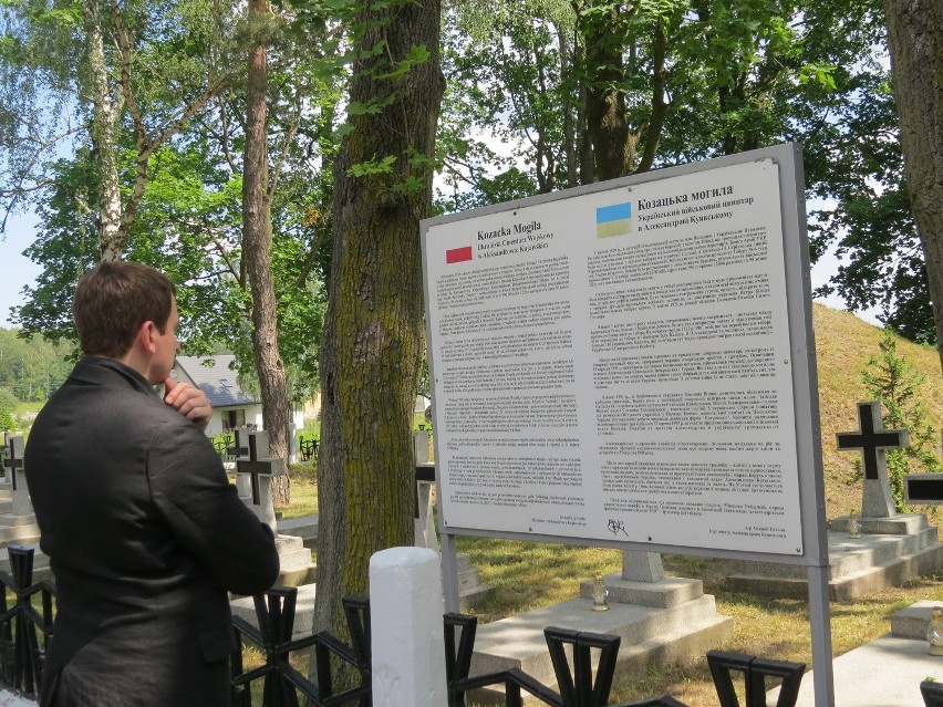Od 23 lat, odkąd odnowiono Ukraiński Cmentarz Wojskowy w...